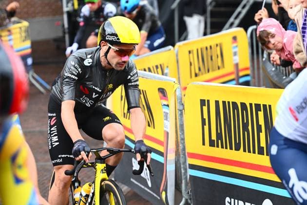 Super 8 Classic 2025 Cycling Race HAACHT, BELGIUM - SEPTEMBER 20 : Campenaerts Victor (BEL) of Team Visma - Lease a Bike during the 27th edition of Super 8 Classic an UCI ProSeries 1.Pro one day cycling road race for Men Elite of 198.9 km with start in Brakel and finish in Haacht on September 20, 2025 in Haacht, Belgium, 20 09 2025 ( Motordriver Rodrique Verfaillie - Haacht Belgium  Copyright: xGvgx