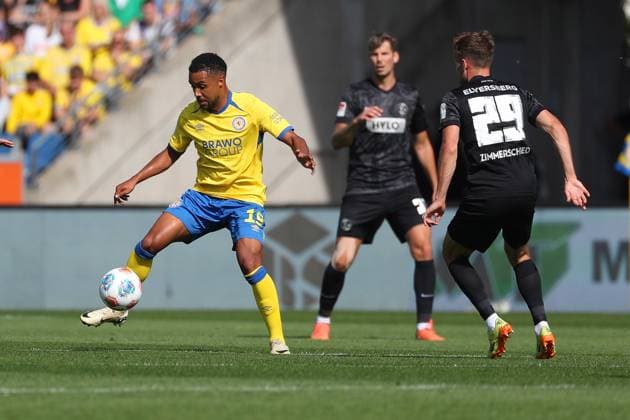 Braunschweig vs Elversberg, 2 BL Braunschweig, 20 09 2025, FOOTBALL Eintracht Braunschweig vs SV Elversberg, 2 BL, Season 2025 26 Leon Bell Bell Eintracht Braunschweig Braunschweig