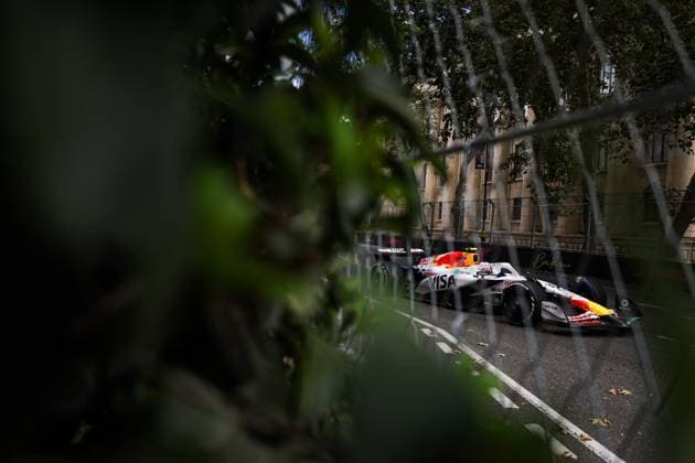 F1 - AZERBAIJAN GRAND PRIX 2025 30 LAWSON Liam (nzl), Visa Cash App RB F1 Team VCARB02, action during the 2025 Formula 1 Qatar Airways Azerbaijan Grand Prix, 17th round of the 2025 FIA Formula One World Championship, WM, Weltmeisterschaft from September 19 to 21, 2025 on the Baku City Circuit, in Baku, Azerbaijan - BakuAzerbaijan  Copyright: xANTONINxVINCENTx