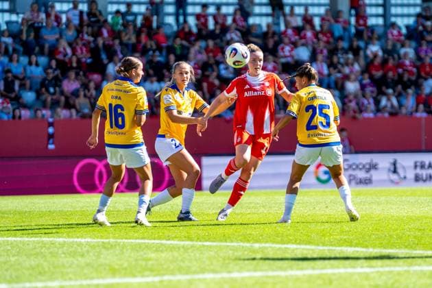 Football, Women, 1st BL, FC Bayern Munich - Carl Zeiss Jena