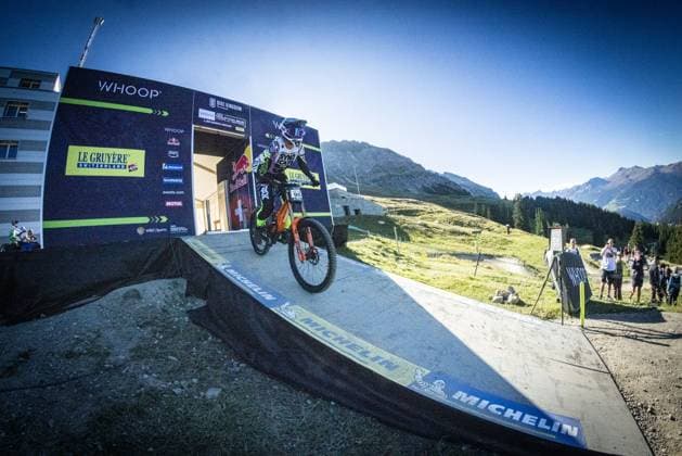 Whoop UCI Mountainbikeworldcup Downhill Lenzerheide HOFFMANN Nina SANTA CRUZ SYNDICATEat Whoop UCI Mountainbikeworldcup Downhill Lenzerheide, 20 09 2025,in Lenzerheide,SUI Photo Sebastian Sternemannat Whoop UCI Mountainbikeworldcup Downhill Lenzerheide, 20 09 2025,in Lenzerheide,SUI Photo Sebastian Sternemann