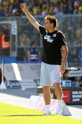 20 09 2025, xpfrx, Soccer 2 Bundesliga, Eintracht Braunschweig SV Elversberg v l Coach Vincent Wagner SV Elversberg DFL DFB REGULATIONS PROHIBIT ANY USE OF PHOTOGRAPHS as IMAGE SEQUENCES and or QUASI VIDEO Braunschweig