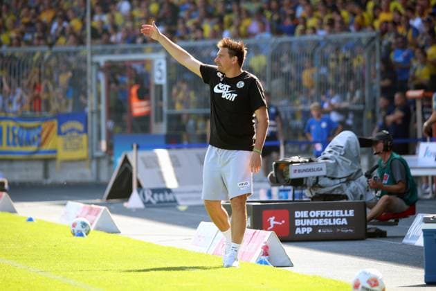 20 09 2025, xpfrx, Soccer 2 Bundesliga, Eintracht Braunschweig SV Elversberg v l Coach Vincent Wagner SV Elversberg DFL DFB REGULATIONS PROHIBIT ANY USE OF PHOTOGRAPHS as IMAGE SEQUENCES and or QUASI VIDEO Braunschweig
