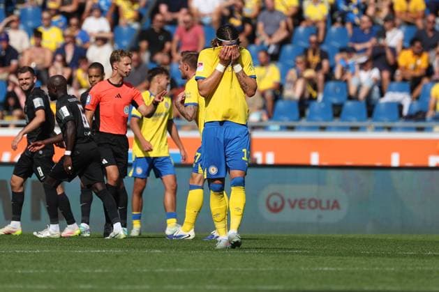 Braunschweig vs Elversberg, 2 BL Braunschweig, 20 09 2025, FOOTBALL Eintracht Braunschweig vs SV Elversberg, 2 BL, Season 2025 26 Levente Szabo Eintracht Braunschweig Braunschweig