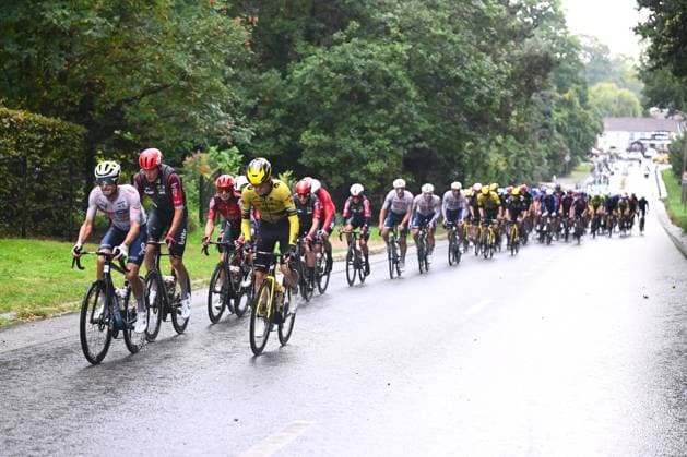 Super 8 Classic 2025 Cycling Race HAACHT, BELGIUM - SEPTEMBER 20 : Illustration picture of the peloton during the 27th edition of Super 8 Classic an UCI ProSeries 1.Pro one day cycling road race for Men Elite of 198.9 km with start in Brakel and finish in Haacht on September 20, 2025 in Haacht, Belgium, 20 09 2025 ( Motordriver Rodrique Verfaillie - Haacht Belgium  Copyright: xGvgx