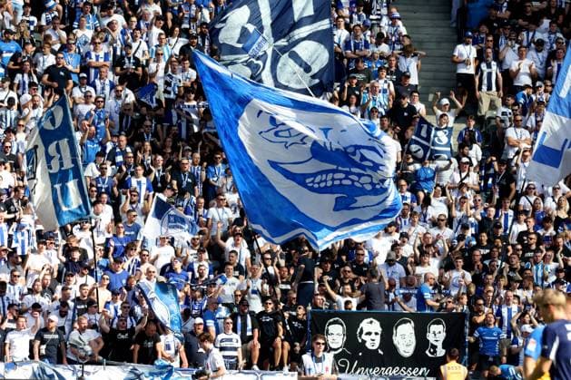 DEU, DFL, 2 FBL, Hertha BSC vs Paderborn, 20 09 2025, Berliner Olympiastadion, Berlin, DEU, DFL, 2 FBL, Hertha BSC vs Paderborn, im Bild Hertha BSC Fans DFL regulations prohibit any use of Photographs as image sequences and or quasi video nordphotoxGmbHx xEngler nph00076