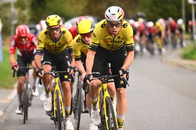Super 8 Classic 2025 Cycling Race HAACHT, BELGIUM - SEPTEMBER 20 : Van Aert Wout (BEL) of Team Visma - Lease a Bike during the 27th edition of Super 8 Classic an UCI ProSeries 1.Pro one day cycling road race for Men Elite of 198.9 km with start in Brakel and finish in Haacht on September 20, 2025 in Haacht, Belgium, 20 09 2025 ( Motordriver Rodrique Verfaillie - Haacht Belgium  Copyright: xGvgx