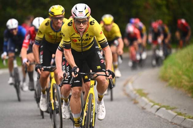 Super 8 Classic 2025 Cycling Race HAACHT, BELGIUM - SEPTEMBER 20 : Van Aert Wout (BEL) of Team Visma - Lease a Bike during the 27th edition of Super 8 Classic an UCI ProSeries 1.Pro one day cycling road race for Men Elite of 198.9 km with start in Brakel and finish in Haacht on September 20, 2025 in Haacht, Belgium, 20 09 2025 ( Motordriver Rodrique Verfaillie - Haacht Belgium  Copyright: xGvgx
