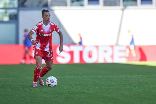 Arianna Caruso 27 Bayern in action at the Google Pixel Womens Bundesliga match FC Bayern Munich FC Carl Zeiss Jena on 20 09 2025 Munich FC Bayern Campus Bayern Germany