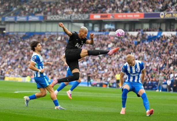 Brighton and Hove Albion v Tottenham Hotspur, Premier League, Football, Amex Stadium, Brighton, UK - 20 Sep 2025 Yasin Ayari of Brighton & Hove Albion celebrates scoring the second goal. Brighton Amex Stadium Brighton GBR, UK NEWSPAPERS OUT Copyright: xSeanxRyanx