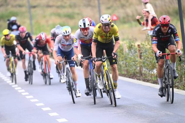 Super 8 Classic 2025 Cycling Race HAACHT, BELGIUM - SEPTEMBER 20 : Van Aert Wout (BEL) of Team Visma - Lease a Bike during the 27th edition of Super 8 Classic an UCI ProSeries 1.Pro one day cycling road race for Men Elite of 198.9 km with start in Brakel and finish in Haacht on September 20, 2025 in Haacht, Belgium, 20 09 2025 ( Motordriver Rodrique Verfaillie - Haacht Belgium  Copyright: xGvgx