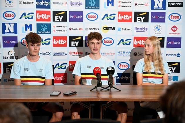 UCI 2025 Road World Championship, WM, Weltmeisterschaft Kigali 20 09 2025 - media activities KIGALI, RWANDA - SEPTEMBER 20 : Vanden Eynde Mats (BEL) of ACROG-Tormans, Kerckhove Seff (BEL) of Decathlon AG2R La Mondiale U19 Team and Five Laura (BEL) of Team Rytger - Carl Ras pictured during a press conference, PK, Pressekonferenz at the 92nd edition of the UCI Road World Championships on September 20, 2025 in Kigali, Rwanda, 20 09 2025 Kigali Rwanda  Copyright: xJanxDexMeuleneirx