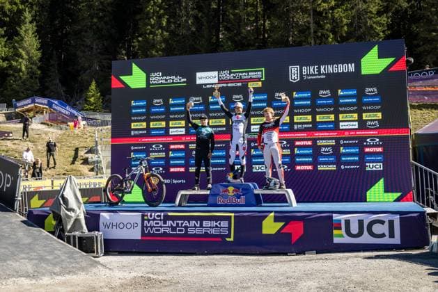 Whoop UCI Mountainbikeworldcup Downhill Lenzerheide WAITE Tyler VERMETTE Asa CLARK Oli at Whoop UCI Mountainbikeworldcup Downhill Lenzerheide, 20 09 2025,in Lenzerheide,SUI Photo Sebastian Sternemann