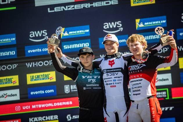 Whoop UCI Mountainbikeworldcup Downhill Lenzerheide WAITE Tyler VERMETTE Asa CLARK Oli at Whoop UCI Mountainbikeworldcup Downhill Lenzerheide, 20 09 2025,in Lenzerheide,SUI Photo Sebastian Sternemann