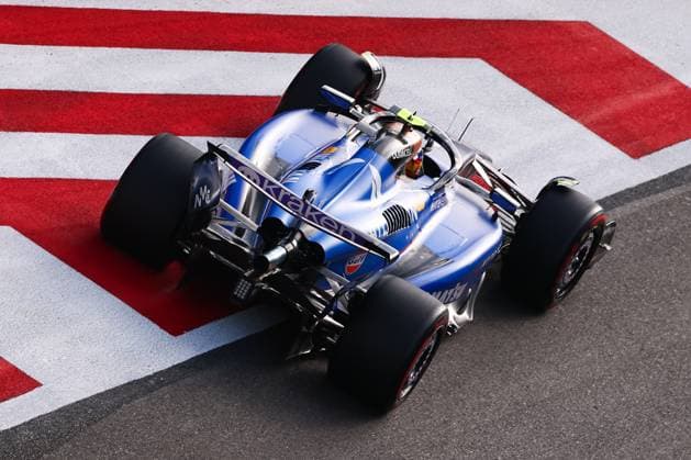 F1 - AZERBAIJAN GRAND PRIX 2025 55 SAINZ Carlos (spa), Williams Racing FW47, action during the 2025 Formula 1 Qatar Airways Azerbaijan Grand Prix, 17th round of the 2025 FIA Formula One World Championship, WM, Weltmeisterschaft from September 19 to 21, 2025 on the Baku City Circuit, in Baku, Azerbaijan - BakuAzerbaijan  Copyright: xEricxAlonsox