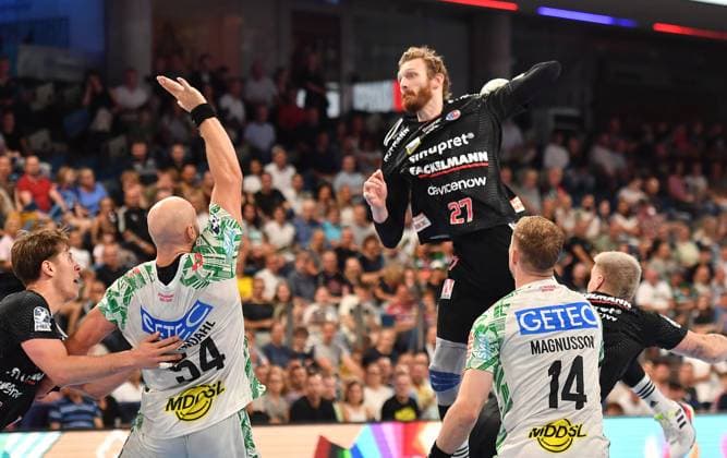 20 09 2025 Handball 1 Bundesliga DAIKIN HBL Season 2024 2025 5 Matchday HC Erlangen Metropolregion Nürnberg HCE SC Magdeburg OGo xogox Antonio Metzner 27, HC Erlangen HCE