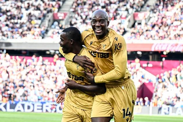 West Ham United v Crystal Palace - Premier League Tyrick Mitchell of Crystal Palace celebrates after scoring the team s second goal with Jean Philippe Mateta of Crystal Palace during the Premier League match between West Ham United and Crystal Palace at the London Stadium in Stratford, England, on September 20, 2025. Stratford Greater London United Kingdom  Copyright: xMIxNewsx originalFilename:fletcher-westhamu250920_npW8n.jpg
