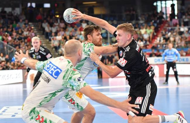 20 09 2025 Handball 1 Bundesliga DAIKIN HBL Season 2024 2025 5 Matchday HC Erlangen Metropolregion Nürnberg HCE SC Magdeburg OGo xogox Daniel Pettersson 11, SC Magdeburg Sander Andreassen Overjordet 8, HC Erlangen HCE