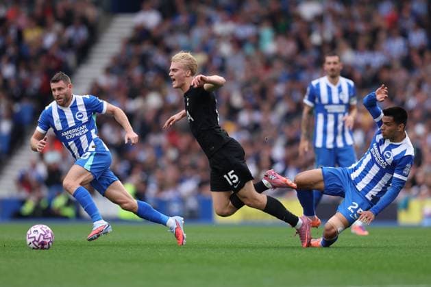 Brighton and Hove, England, 20th September 2025. Lucas Bergvall of Tottenham Hotspur is fouled during the Brighton and Hove Albion vs Tottenham Hotspur Premier League match at the AMEX Stadium, Brighton and Hove. Picture credit should read: Paul Terry Sportimage EDITORIAL USE ONLY. No use with unauthorised audio, video, data, fixture lists, club league logos or live services. Online in-match use limited to 120 images, no video emulation. No use in betting, games or single club league player publications. SPI_037_PT_Brighton_Tottenham SPI-4150-0037