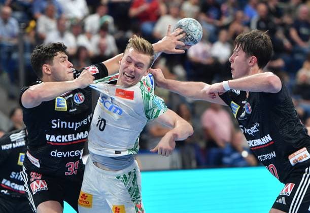 20 09 2025 Handball 1 Bundesliga DAIKIN HBL Season 2024 2025 5 Matchday HC Erlangen Metropolregion Nürnberg HCE SC Magdeburg OGo xogox Tobias Buck 39, HC Erlangen HCE Gisli Thorgeir Kristjansson 10, SC Magdeburg Florian Scheerer 10, HC Erlangen HCE