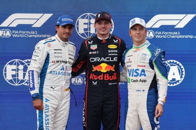 F1 Grand Prix Of Azerbaijan 2025 Qualifying Carlos Sainz of Williams, Max Verstappen of Red Bull Racing and Liam Lawson of Racing Bulls after the qualifying ahead of the Formula 1 Grand Prix of Azerbaijan at Baku City Circuit in Baku, Azerbaijan on September 20, 2025. Baku Azerbaijan  Copyright: xJakubxPorzyckix originalFilename:porzycki-f1grandp250920_npbtb.jpg