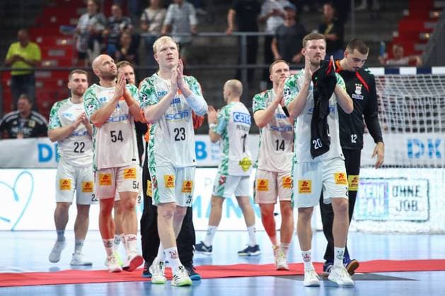 20 09 2025, xgox, Handball Daikin HBL, HC Erlangen SC Magdeburg emspor, v l Magdeburg disappointed, looks disappointed, disappointed Nuremberg