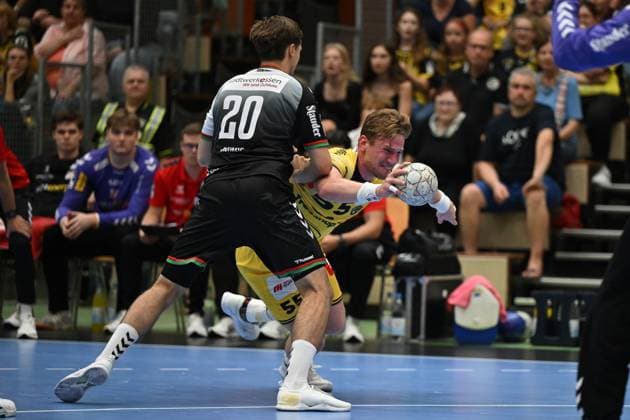 Germany, Handball, 2 Bundesliga, 4 Matchday, 2025 2026, HSG Krefeld Niederrhein vs TuSEM Essen, 20 09 2025, Glockenspitzhalle, Krefeld, Germany, Niklas Ingenpaß HSG Krefeld Niederrhein, 55 Copyright: xMarkusxVerwimpx