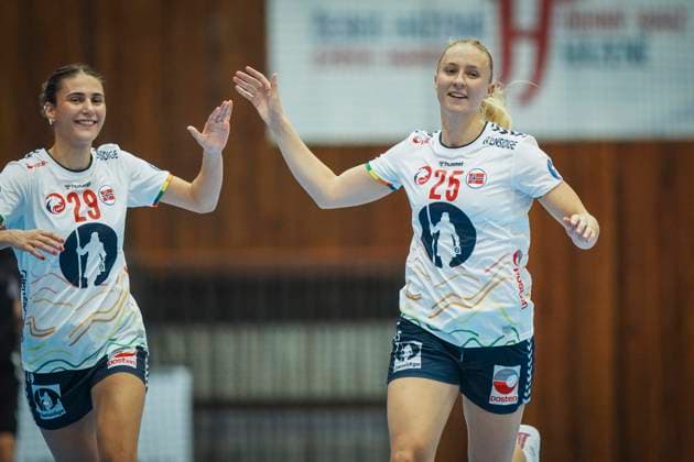 Women s Handball World Cup Qualifiers Croatia Norway Cheb, Czech Republic 20250920 Norway s Mina Hesselberg and Henny Reistad during the women s handball friendly match between Croatia and Norway at Sports hall TJ Lokomotiva Photo Terje Pedersen NTB Cheb Czech Republic EDITORIAL USE ONLY RESTRICTED USE FOR BETTING COMPANIES  Copyright: xTerjexPedersenx xNTBx