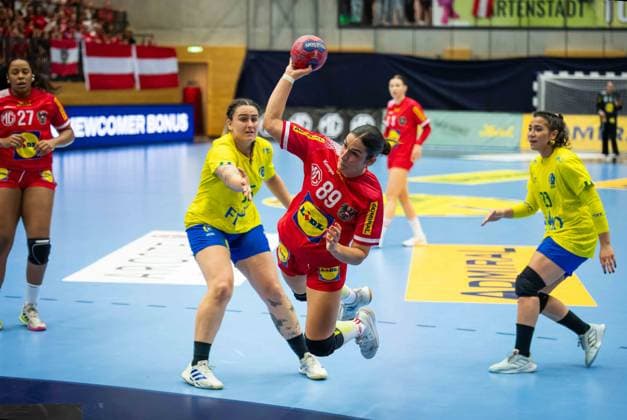 HANDBALL - AUT vs BRA, test match TULLN,AUSTRIA,20.SEP.25 - HANDBALL - OEHB international test match, Austria vs Brazil. Image shows Eleonora Stankovic (AUT).  GEPAxpictures xKevinxHackner
