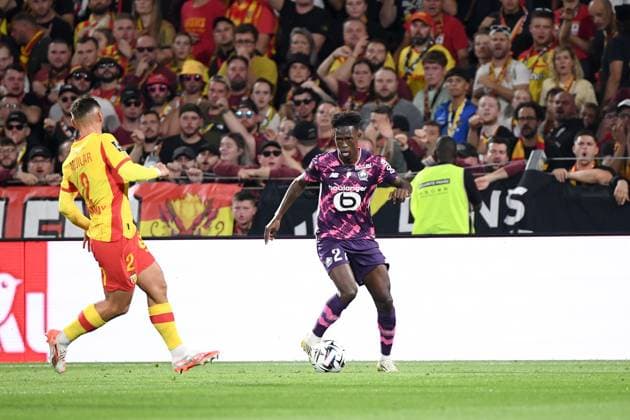 RC Lens v LOSC Lille - Ligue 1 McDonald s 2025 2026 27 Felix CORREIA (losc) during the Ligue 1 McDonald s match between Lens and Lille at Stade Bollaert-Delelis on September 20, 2025 in Lens, France. Lens France  Copyright: xFEPx 776348137