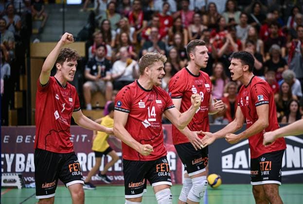 Volleyball 2 Bundesliga season 2025 2026 TV Rottenburg L E Volleys Leipzig 20 09 2025 TEAM CELEBRATION TV Rottenburg Dominik Marjanovic, Timon Schippmann, Niklas Lichtenauer and Milan Kvrzic from left to right
