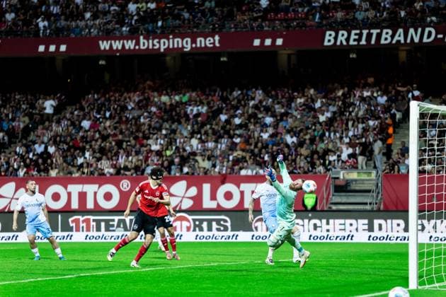 Football, Season 2025 2026, 2 Bundesliga, Max Morlock Stadion, Matchday 6, 1 FC Nuremberg VfL Bochum, 20 09 2025 20 09 2025, Football, Season 2025 2026, 2 Bundesliga, Max Morlock Stadion, Matchday 6, 1 FC Nuremberg VfL Bochum, Goal celebration joy after goal Goal shot for 1 0 by 4 Fabio Gruber 1 FC Nuremberg is taken back by the VAR video referee due to an offside position Photo Lucca Fundel Nuremberg Max Morlock Stadion Bayern Germany