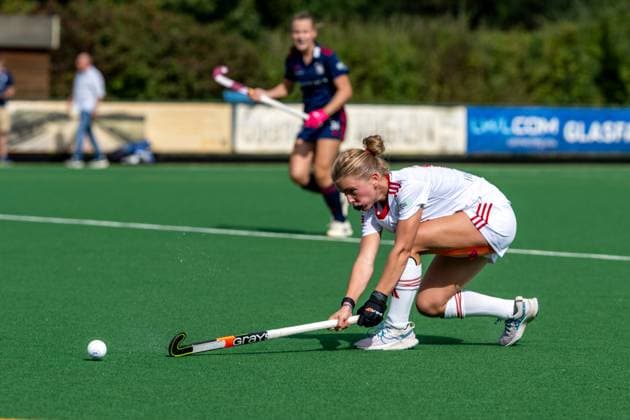 Field Hockey, Bremer HC vs Düsseldorfer HC 0 2, Women 1 Bundesliga, Season 2025 26 21 06 25 , Bremen, Germany, 1 Bundesliga Women Hockey Photo by Axel Kaste Manuela Ghigliotti, 12 Bremer HC, Midfield Bremen Bremer Hockey Club e V Freie Hansestadt Bremen Germany BHC Damen - DHC 20.09.25 LR-6919