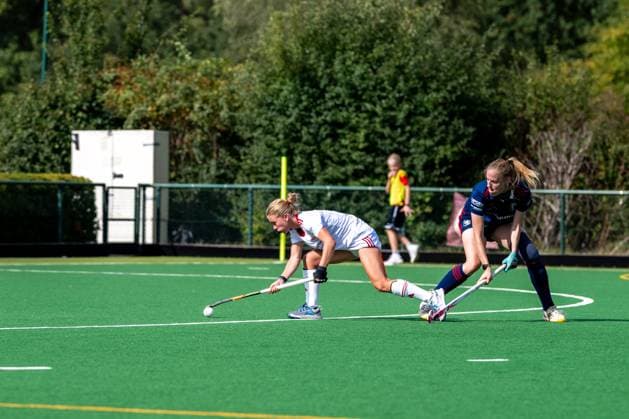 Field Hockey, Bremer HC vs Düsseldorfer HC 0 2, Women 1 Bundesliga, Season 2025 26 21 06 25 , Bremen, Germany, 1 Bundesliga Women Hockey Photo by Axel Kaste Manuela Ghigliotti, 12 Bremer HC, Midfield left Bremen Bremer Hockey Club e V Freie Hansestadt Bremen Germany BHC Damen - DHC 20.09.25 LR-7047