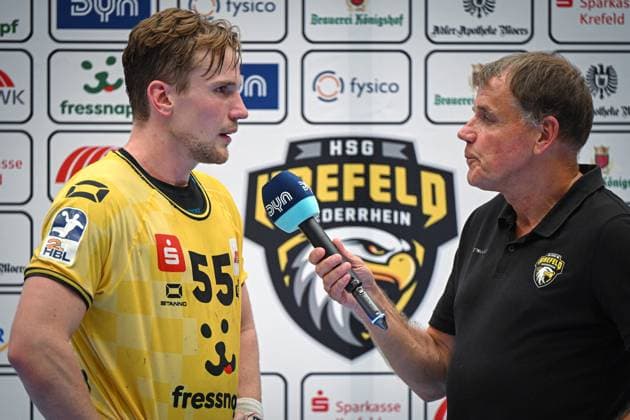 Germany, Handball, 2 Bundesliga, 4 Matchday, 2025 2026, HSG Krefeld Niederrhein vs TuSEM Essen, 20 09 2025, Glockenspitzhalle, Krefeld, Germany, Interview Niklas Ingenpaß HSG Krefeld Niederrhein, 55 Copyright: xMarkusxVerwimpx
