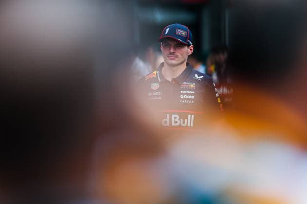 F1 - AZERBAIJAN GRAND PRIX 2025 VERSTAPPEN Max (ned), Red Bull Racing RB21, portrait during the 2025 Formula 1 Qatar Airways Azerbaijan Grand Prix, 17th round of the 2025 FIA Formula One World Championship, WM, Weltmeisterschaft from September 19 to 21, 2025 on the Baku City Circuit, in Baku, Azerbaijan - BakuAzerbaijan  Copyright: xANTONINxVINCENTx