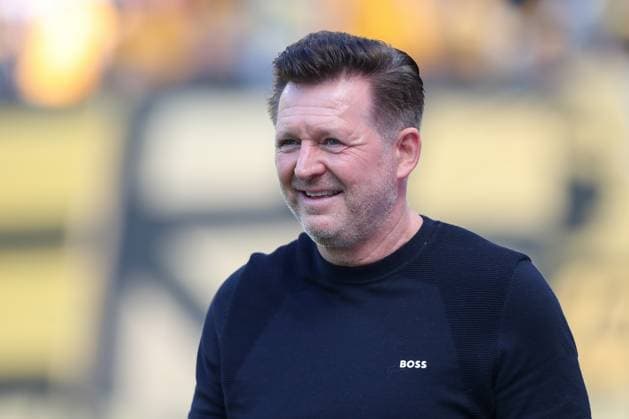 21 09 2025, xtgx, Fußball 2 Bundesliga, SG Dynamo Dresden Hannover 96 emspor, v l Christian Titz Hannover, Trainer Portrait, Portraet, Einzelbild DFL DFB REGULATIONS PROHIBIT ANY USE OF PHOTOGRAPHS as IMAGE SEQUENCES and or QUASI VIDEO Dresden