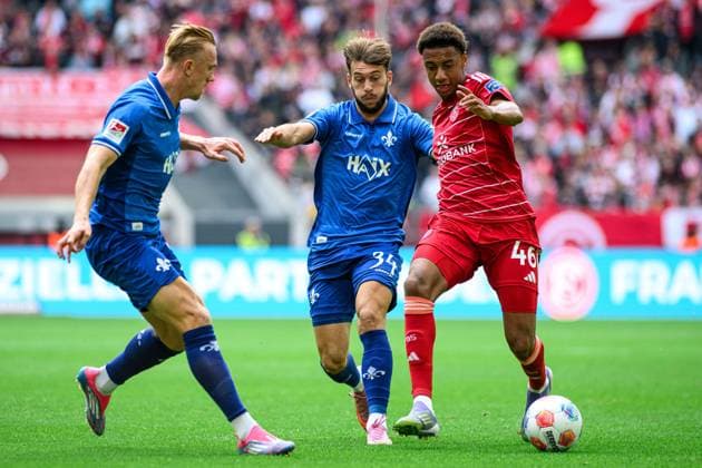 DUSSELDORF, GERMANY - 21 SEPTEMBER, 2025: Killian Corredor, Sima Suso - Football match Bundesliga 2 Fortuna Düsseldorf - SV Darmstadt 98 at Merkur Spiel Arena.  Copyright: xVITALIIxKLIUIEVx