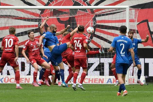 Penalty area scene Goal chance by Aleksandar Vukotic Darmstadt 20 21 09 2025 Soccer Fortuna Duesseldorf vs SV Darmstadt 98, Merkur Spiel Arena, Duesseldorf, DFB DFL REGULATIONS PROHIBIT ANY USE OF PHOTOGRAPHS AS IMAGE SEQUENCES AND OR QUASI VIDE Copyright: xpepphotox xSaschaxWeizx pep00321, pep_20250921_hm_135698