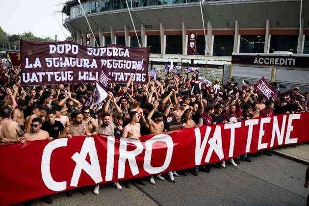 Torino FC v Atalanta BC - Serie A Fans of Torino FC protest outside the stadium against Urbano Cairo, chairman of Torino FC, prior to the Serie A football match between Torino FC and Atalanta BC. Turin Italy Copyright: xNicolòxCampox