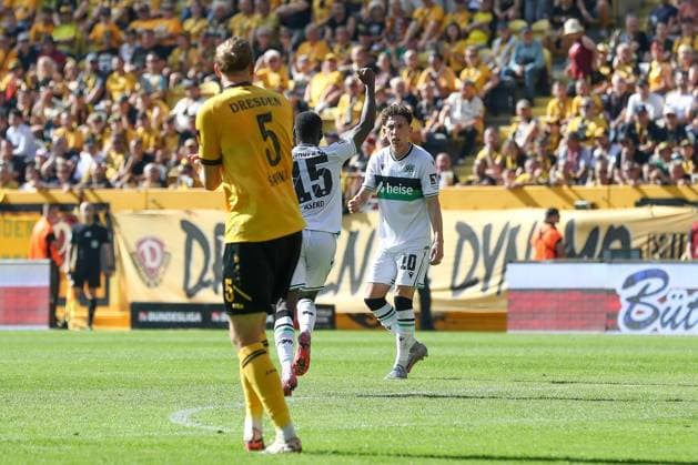 21 09 2025, xtgx, Soccer 2 Bundesliga Dynamo Dresden Hannover 96 emspor, v l jubilation after the 2 2 by Noel Aseko Hannover, 15 DFL DFB REGULATIONS PROHIBIT ANY USE OF PHOTOGRAPHS as IMAGE SEQUENCES and or QUASI VIDEO Dresden