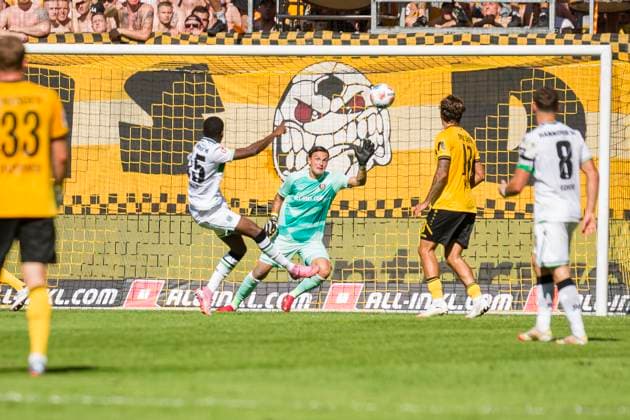21 09 2025, xomx, Fußball 2 Bundesliga, Dynamo Dresden Hannover 96 v l jubelt, Torjubel, Tor, Goal, Jubel, Freude, freuen zum 2 2 durch Noel Aseko Hannover 96 DFL DFB REGULATIONS PROHIBIT ANY USE OF PHOTOGRAPHS as IMAGE SEQUENCES and or QUASI VIDEO Dresden