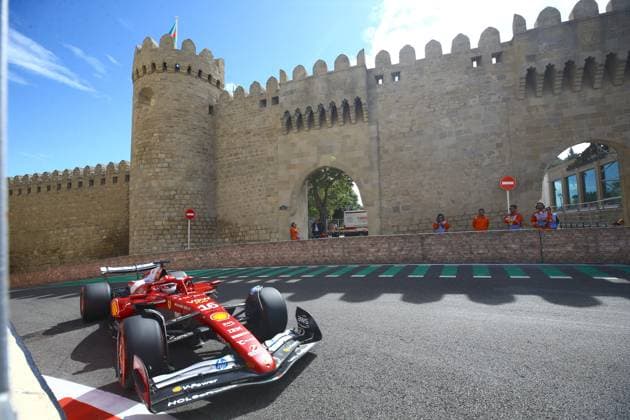 Formula 1 Azerbaijan Grand Prix BAKU, AZERBAIJAN - SEPTEMBER 21: Charles Leclerc (16) of Ferrari competes during the F1 Grand Prix of Azerbaijan at Baku City Circuit on September 21, 2025 in Baku, Azerbaijan. Resul Rehimov Anadolu Baku Azerbaijan. Editorial use only. Please get in touch for any other usage.  Copyright: x2025xAnadoluxResulxRehimovx