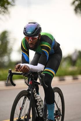 2025 UCI Road World Championships Picture by Chris Auld SWpix.com - 21 09 2025 - Cycling - 2025 UCI Road World Championships - BK Arena to Kigali Convention Centre, Kigali, Rwanda - Men Elite Individual Time Trial (ITT) - Hassan Sharif (Tanzania) Copyright: x xSWpix.comx(t axPhotographyxHubxLtd)xChrisxAuld SWpix.comx SWP-3030-5168