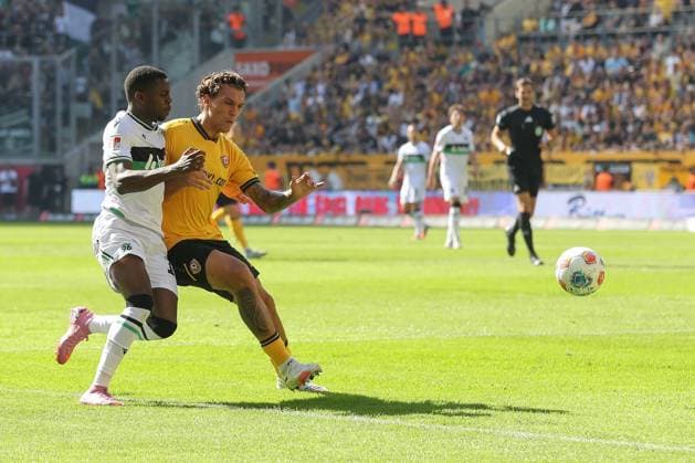 21 09 2025, xtgx, Soccer 2 Bundesliga Dynamo Dresden Hannover 96 emspor, v l Noel Aseko Hannover, 15 , DFL DFB REGULATIONS PROHIBIT ANY USE OF PHOTOGRAPHS as IMAGE SEQUENCES and or QUASI VIDEO Dresden