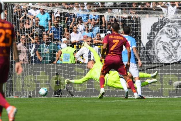 SS Lazio v AS Roma - Serie A ROME, ITALY - SEPTEMBER 21: Lorenzo Pellegrini (7) of AS Roma in action during the Serie A football match between SS Lazio and AS Roma at Stadio Olimpico in Rome, Italy on September 21, 2025. Bartoletti Anadolu Rome Italy. Editorial use only. Please get in touch for any other usage.  Copyright: x2025xAnadoluxBartolettix