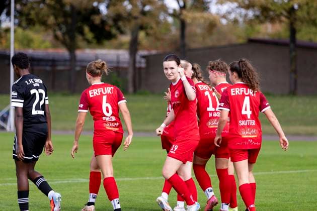 Regionalliga Nordost Frauen 1 FFV Erfurt vs 1 FC Union Berlin II 21 09 2025 Jubel, Lea Schrenk 19 1 FFV Erfurt Regionalliga Nordost Frauen 1 FFV Erfurt vs 1 FC Union Berlin II Sportforum Johannesplatz Erfurt 21 09 2025 Copyright: xBEAUTIFULxSPORTS Duehringx