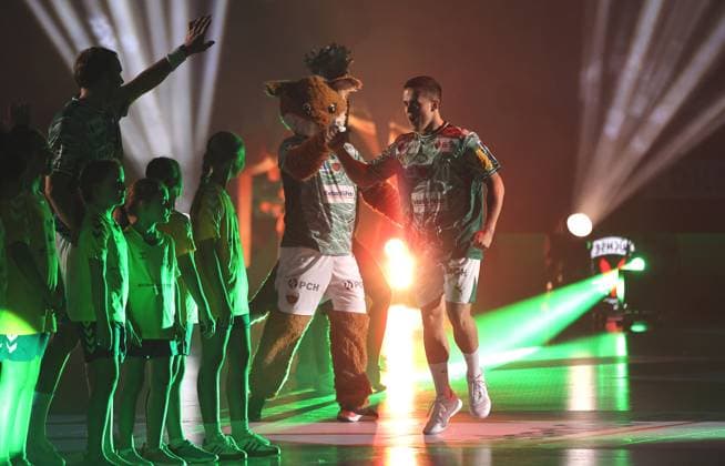 Tim Freihöfer announces contract extension Sport Handball HBL Bundesliga Men 5 Matchday Season 2025 2026 21 09 2025 Füchse Berlin vs MT Melsungen