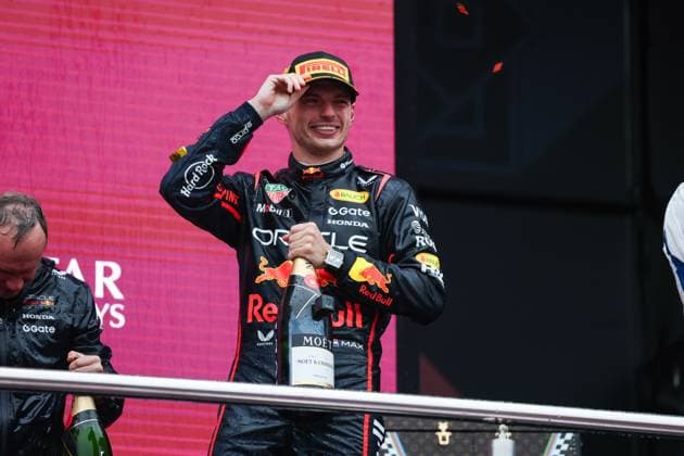 F1 - AZERBAIJAN GRAND PRIX 2025 VERSTAPPEN Max (ned), Red Bull Racing RB21, portrait podium during the 2025 Formula 1 Qatar Airways Azerbaijan Grand Prix, 17th round of the 2025 FIA Formula One World Championship, WM, Weltmeisterschaft from September 19 to 21, 2025 on the Baku City Circuit, in Baku, Azerbaijan -  Copyright: xANTONINxVINCENTx