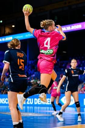 Krefeld Handball wU18 Laenderspiel Germany Netherlands Hanna Walther Germany Krefeld Yala Arena Germany